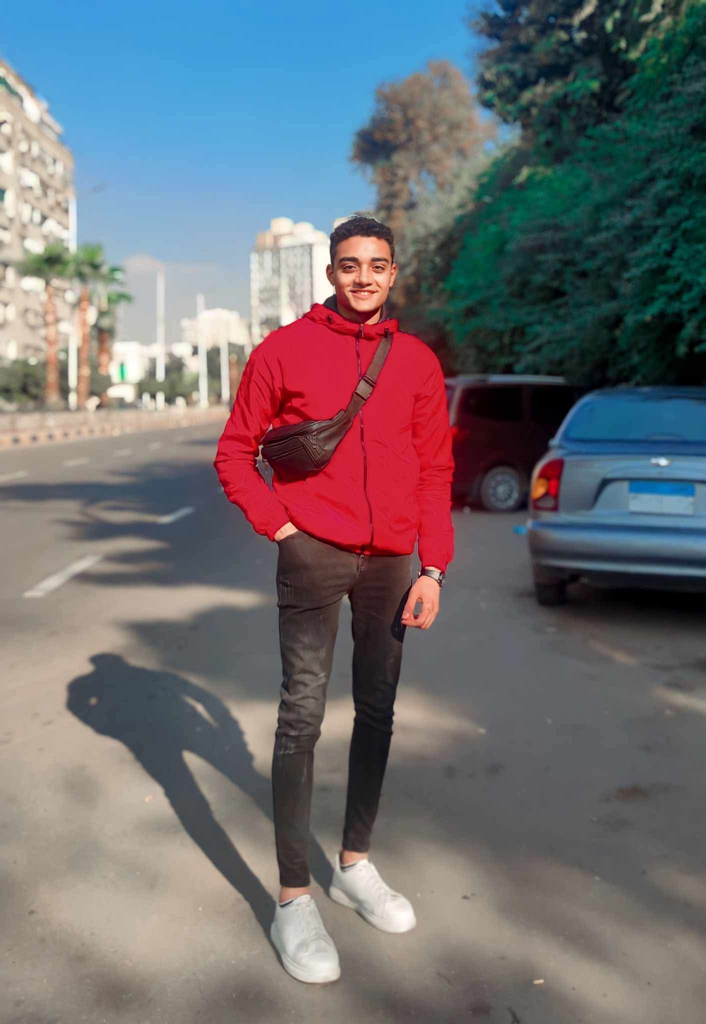 عبد العزيز نشأت